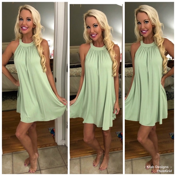 🛍LAST 1! Keyhole Pocket Swing Dress! - Picture 2 of 4